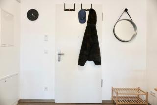 Gemütliches 1 Schlafzimmer Apartment mit Balkon & privatem Stellplatz für bis zu 4 Personen unmittelbar an der Mosel - 3