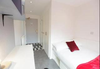 Student Only Modern Studio at White City Near Notting Hill Gate - Londra - 7