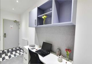 Student Only Modern Studio at White City Near Notting Hill Gate - Londra - 1