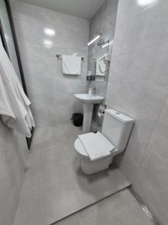 7 Dreams Hotel YVN - Aghk'ilisa - 9