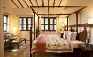 SaffronStays Laburnum House - 3BHK Pet-Friendly Villa with Pool, Lawn & Countryside Views - 3