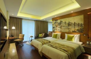 Hotel cardinal Express Oxmo Near IGI Delhi Airport - 5