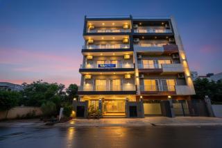 FabHotel Comfort N Stay - Huda City Centre Metro - 0