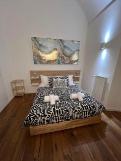 Chic Florence Retreat City Gem - 3