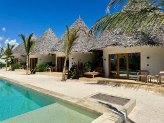 GARDEN EDEN Lodge - 2