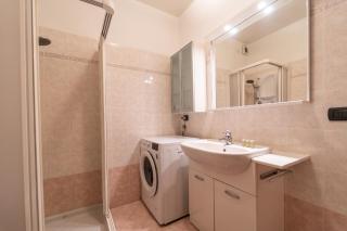 Moderno appartamento con garage, Wi-Fi, aria condizionata e terrazzo - 3