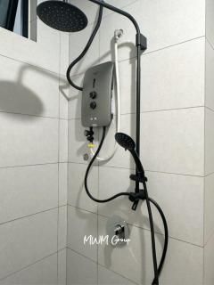 Meldrum Heights Walkable to CIQ By MWM - 6