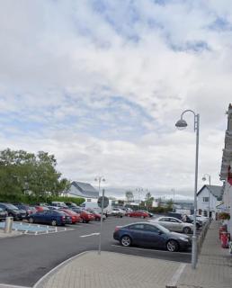 Sunberry 2 Bright Modern Entire Home, Headford - 3