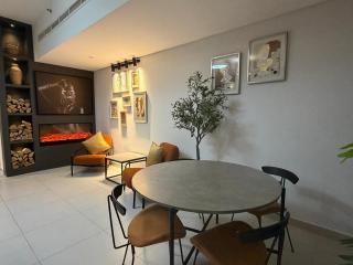 Parkside A Cozy 2BR Escape - 9