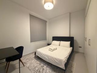 Parkside A Cozy 2BR Escape - 8