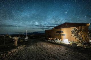 Casa Shangri-La - Eclectic Tiny House in the Heart of Terlingua near BBNP - 7