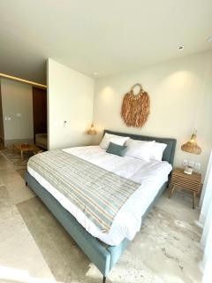 Estudio 104 en Distrito Puerto - 8