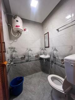 Couple Rooms On Budget Yercaud - 2