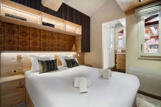 Luxury 4BR Apartment with Fireplace & Private Parking - Val Thorens - 4