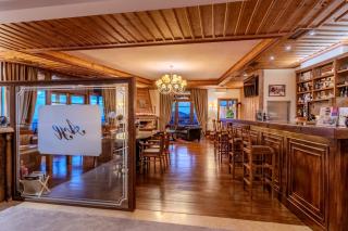 Alpen House Hotel & Suites - 3