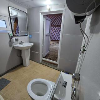 Nomad equestrian Luxury Ger camp - 7