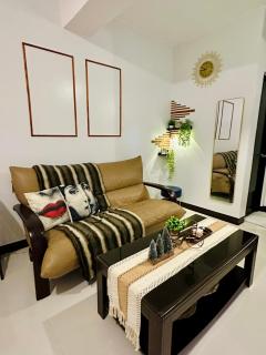 Staycation in Manhattan by House of Mereu - 5