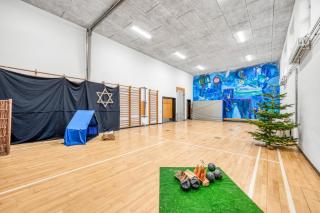 Exclusive Pool Houseconference Center With Gymnasium - 1