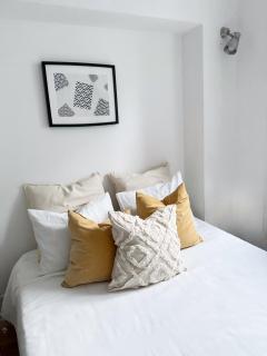 Charming Lisbon Apartment in Graça II - 7