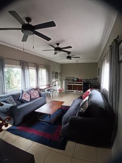 Mayhill Cottage - Southbroom - 9