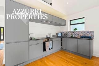 Short Stays 3 Bedroom House by Azzurri Properties Short Lets & Serviced Accommodation Oxford - 8