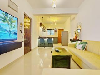 Premium Assagao 2BHK Modern Apartment with Pool - 8