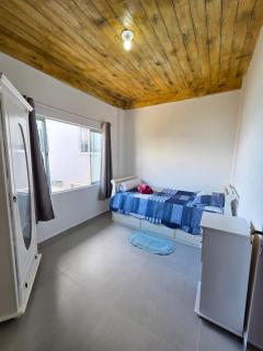 Casa no Ribeirão da Ilha - Florianópolis - Pé na areia - ar cond - pet - familia - 3