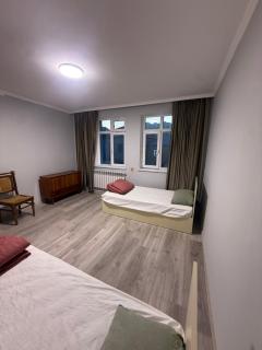 Rova Home & Hostel - 9