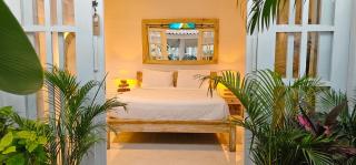 Central Canggu Guesthouse - 9