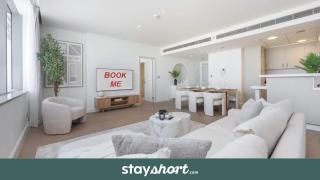 StayShort - Sky Garden's Magnificent 1 Bedroom Apartment Perfect for 4 - 0