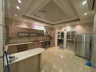 Apartment attached to huge villa include access to villa also - 4