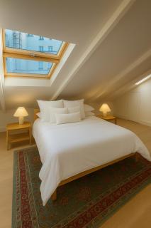 Sunny Attic in Gran Vía, 10 min from Justicia - 3