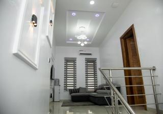 4-Bedroom House around VGC, Lagos with Workstation Sig6 - 1