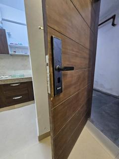 Bulls Eye BNB Room At Logix Blossom Zest - 1