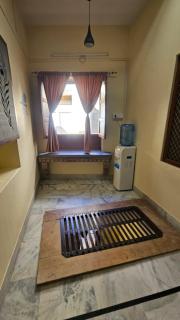 Ved kuteer, vijay kunj - 8