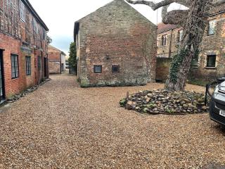 The Merchants Barn - A New Unique Town Centre Home - 8