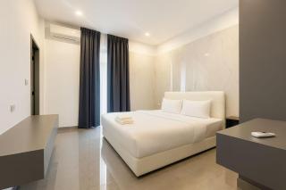 芭提雅中天海滩度假别墅 4卧5卫2厅大户型 紧邻海滩 泳池大别墅 度假 聚会 团建最好的选择 - Jomtien Beach - 5