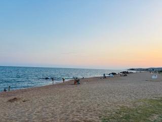 House with ocean and mountain views - 2