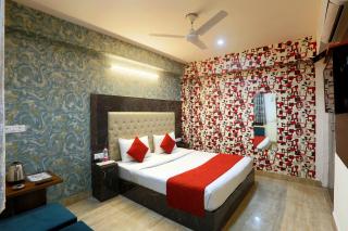Hotel lavish Santuary - 1
