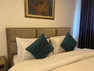 R&P 2Bedroom Apt at Cantonments - 8