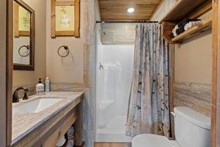 Mountain Top Retreat - 3