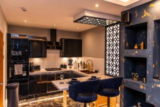 Optimal Apartments Huddersfield - 9