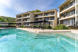 3077 - Solana B203 - 9