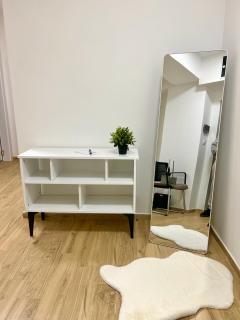 Modern Cozy Family Home in the Heart of the City - 7