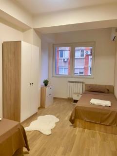 Modern Cozy Family Home in the Heart of the City - 1