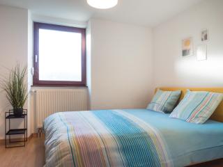 Résidence de 80 m2 avec grand parking - proche pistes cyclables - 7