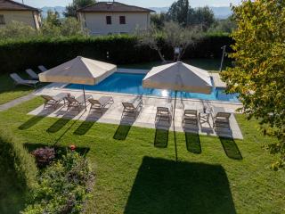 Villino Blu 12 pax villa in Tuscany with private pool - Loro Ciuffenna - 2