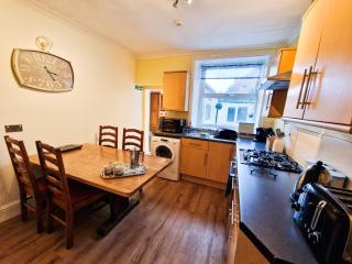 Hartwood Cottage - 33 Longwestgate - 4