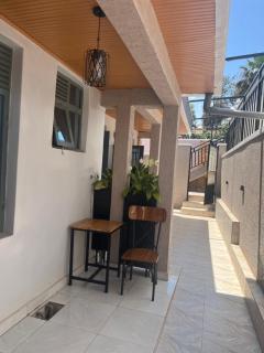 Kalisimbi guest house - 3