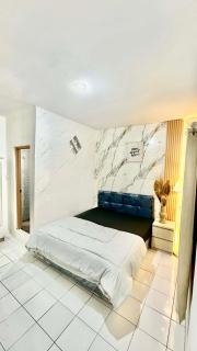 Roomate Inn Sky Garden - 0